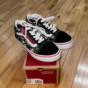 BNIB Vans Black and Pink Floral Shoes